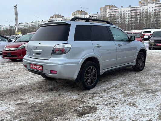 Mitsubishi Outlander, 2004 года, пробег 229370 км
