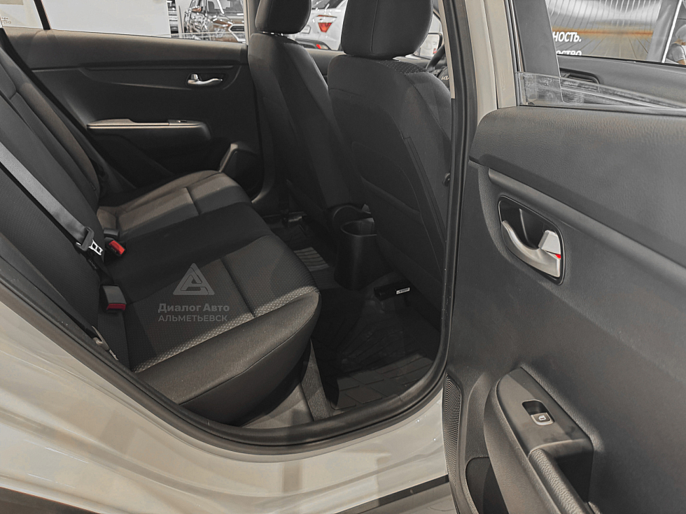 Solaris KRX Люкс АВ (Luxe AV), белый