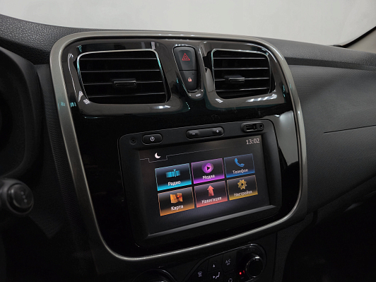 Renault Sandero, 2016 года, пробег 203270 км