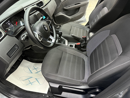 Renault Arkana Life, 2019 года, пробег 61110 км
