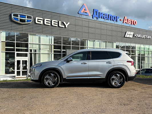 Hyundai Santa Fe Prestige 7 мест + Smart Sense, 2022 года, пробег 110600 км