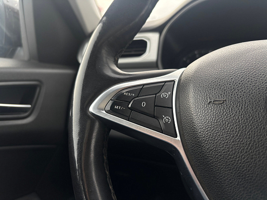 Renault Arkana Drive TCe 150, 2019 года, пробег 57865 км