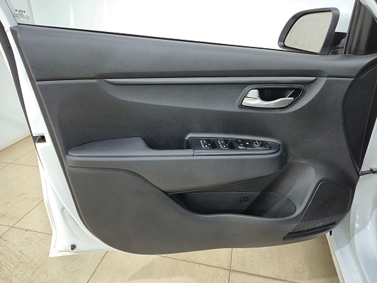 Kia Rio Luxe, 2021 года, пробег 85727 км