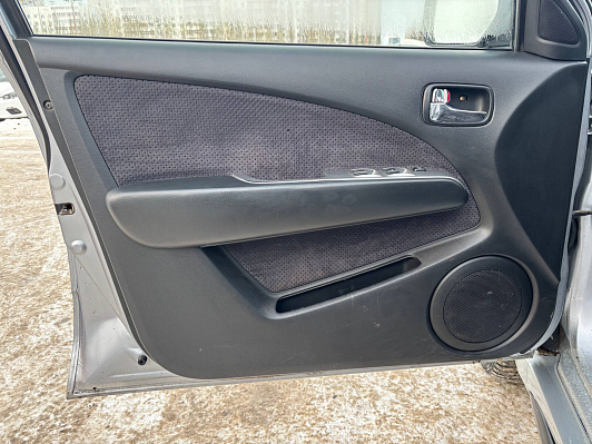 Mitsubishi Outlander, 2004 года, пробег 229370 км