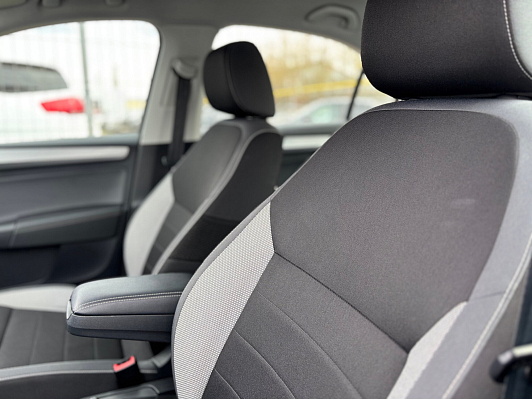 Skoda Rapid Ambition, 2019 года, пробег 71301 км