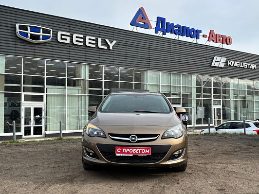 Opel Astra Cosmo, 2012 года, пробег 118801 км