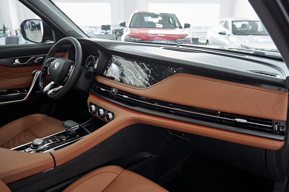 Changan CS95 Комфорт, черный