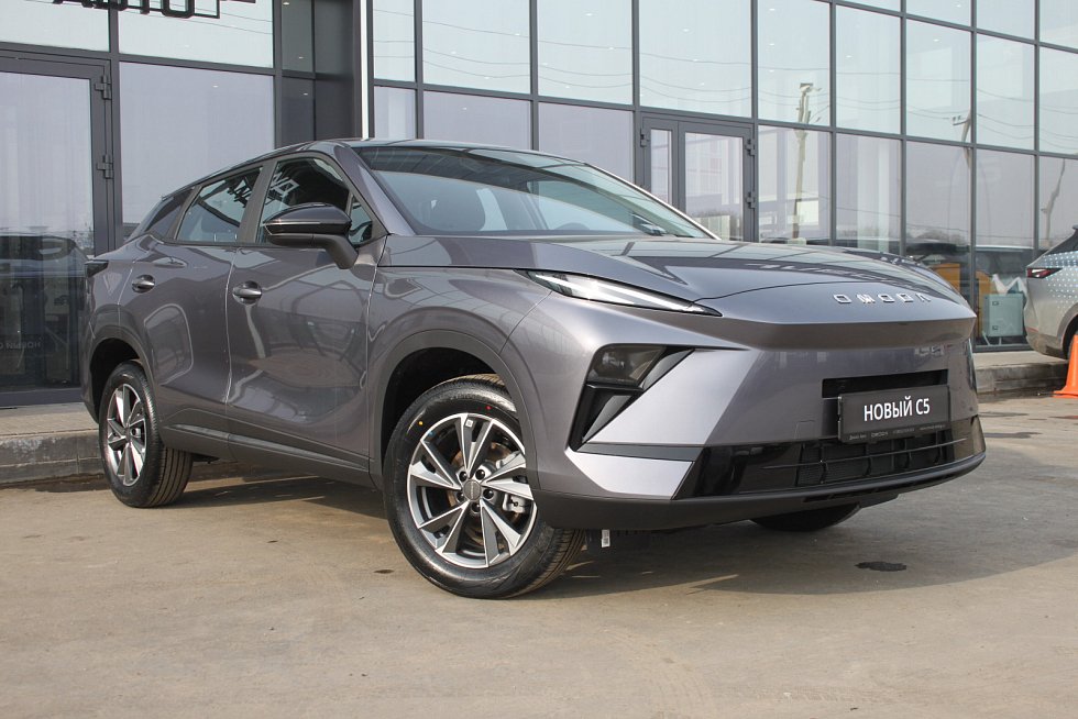 Omoda C5 Актив, серый