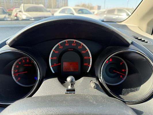 Honda Fit, 2012 года, пробег 89270 км