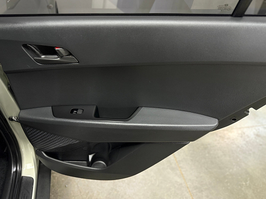 Hyundai Creta Active + Winter + Light 2019, 2019 года, пробег 112160 км