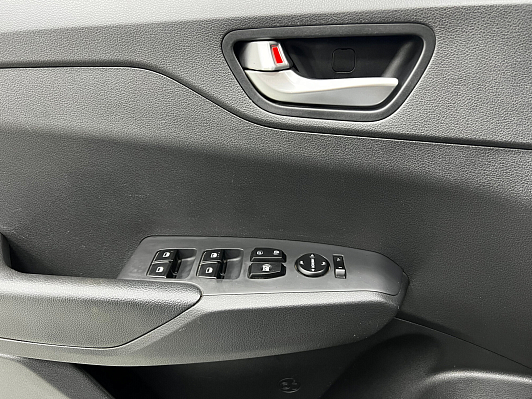 Hyundai Solaris Comfort, 2020 года, пробег 122225 км