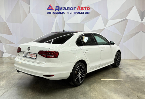Volkswagen Jetta, 2015 года, пробег 106837 км