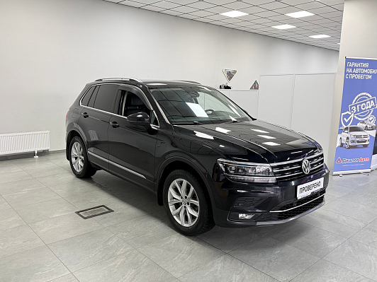 Volkswagen Tiguan Sportline, 2018 года, пробег 97000 км