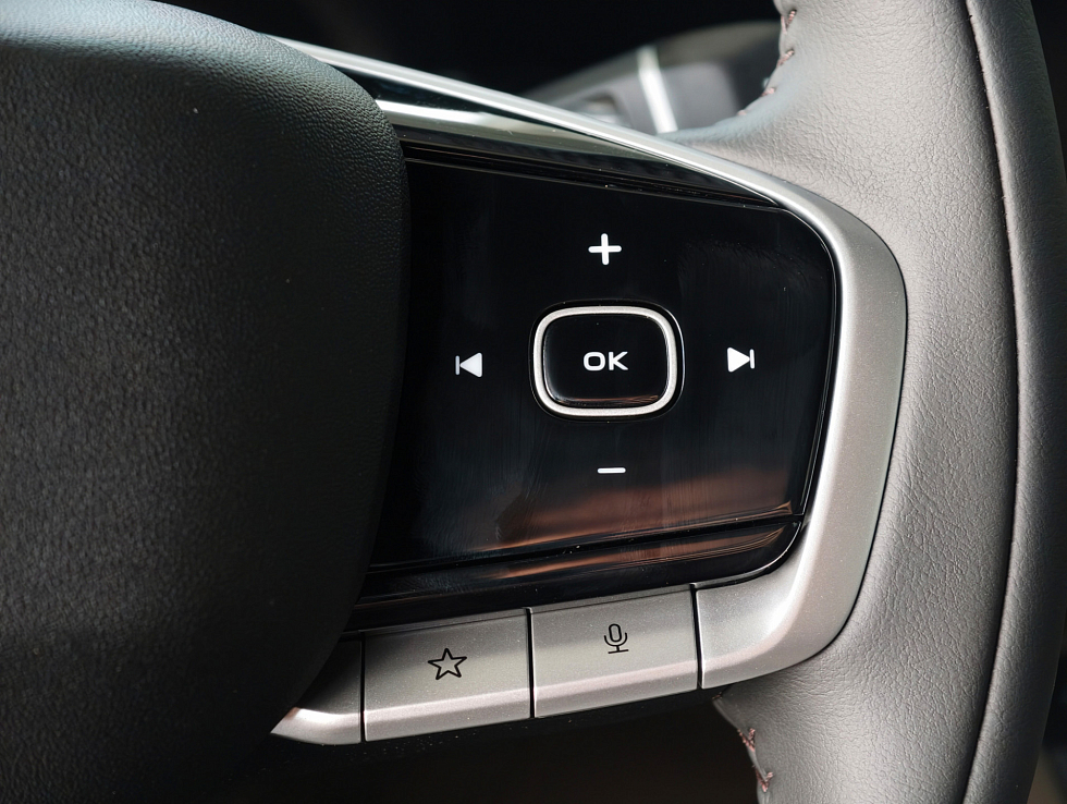 Changan UNI-S Техно, черный