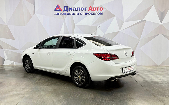 Opel Astra Cosmo, 2012 года, пробег 230236 км