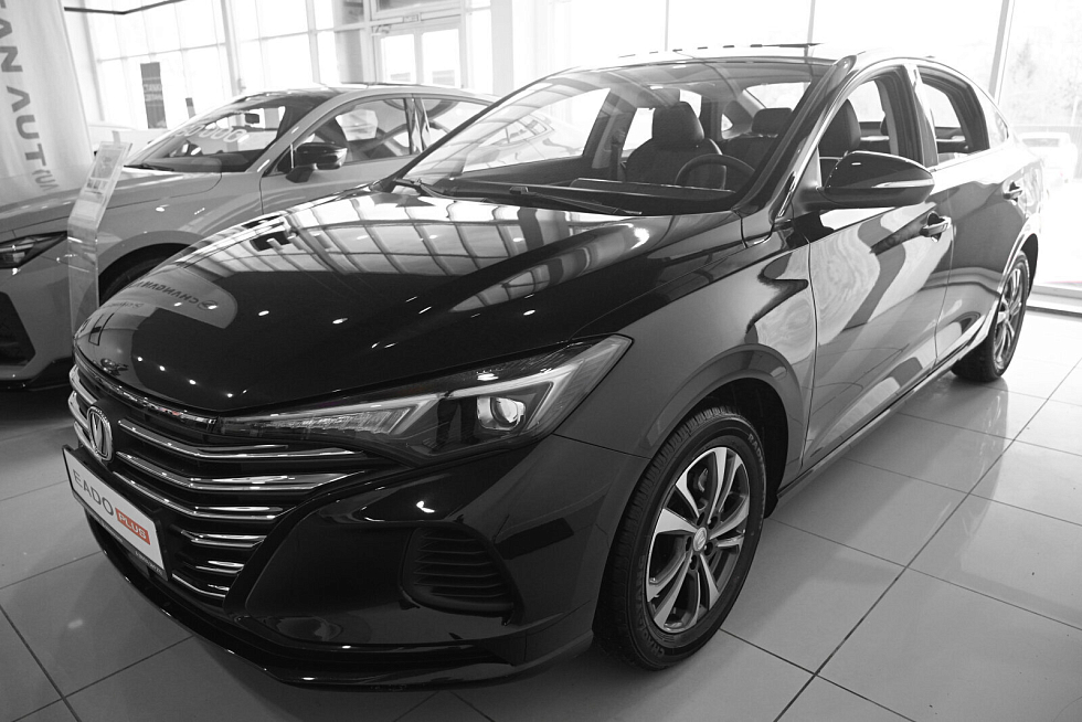 Changan Eado Plus Стандарт, черный