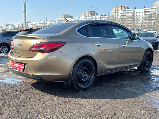 Opel Astra Cosmo, 2013 года, пробег 187564 км