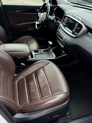 Kia Sorento Prestige, 2019 года, пробег 175443 км