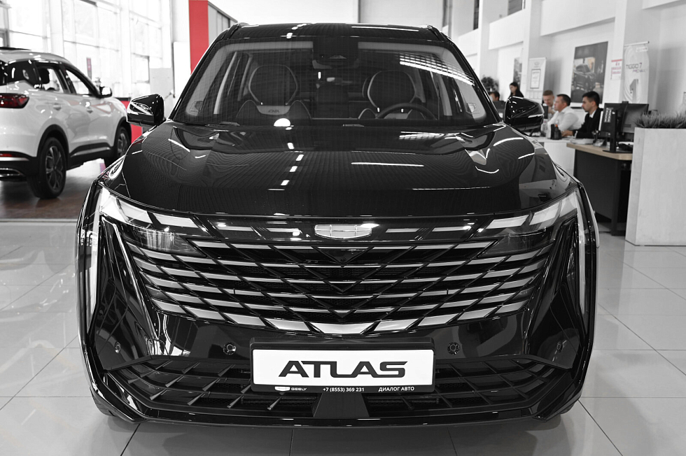 Geely Atlas Люкс, черный