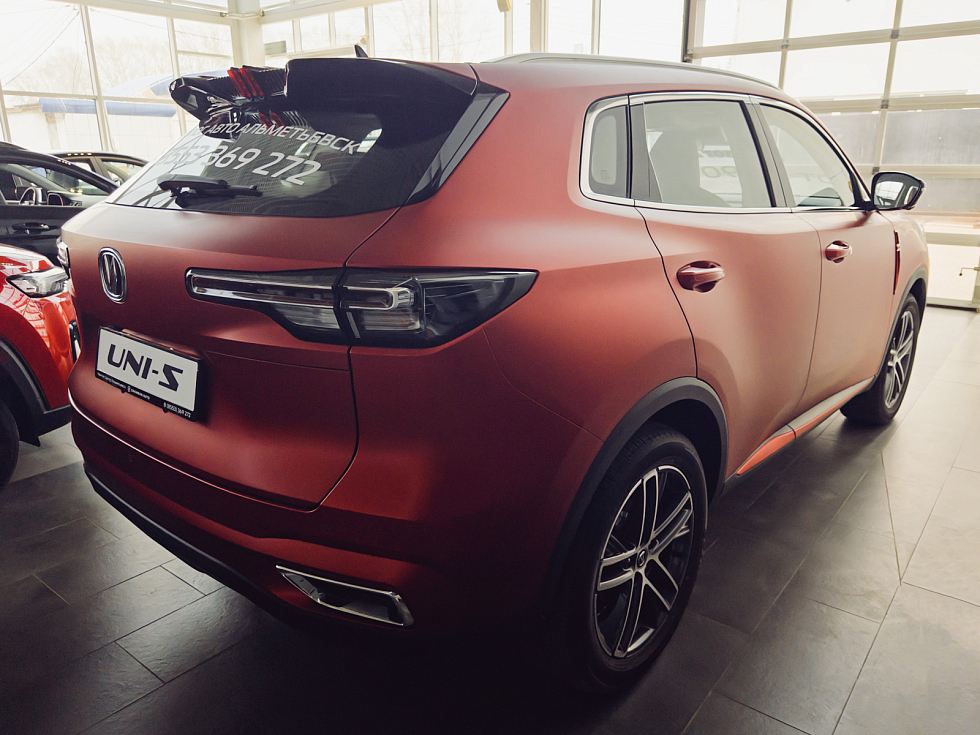 Changan UNI-S (CS55 Plus) Техно, красный