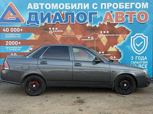 Lada (ВАЗ) Priora, 2017 года, пробег 227000 км