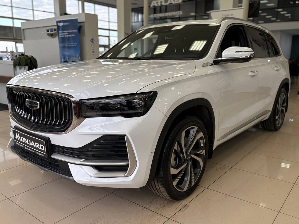 Geely Monjaro Flagship, белый