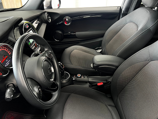 Mini Hatch Piccadilly, 2020 года, пробег 47905 км