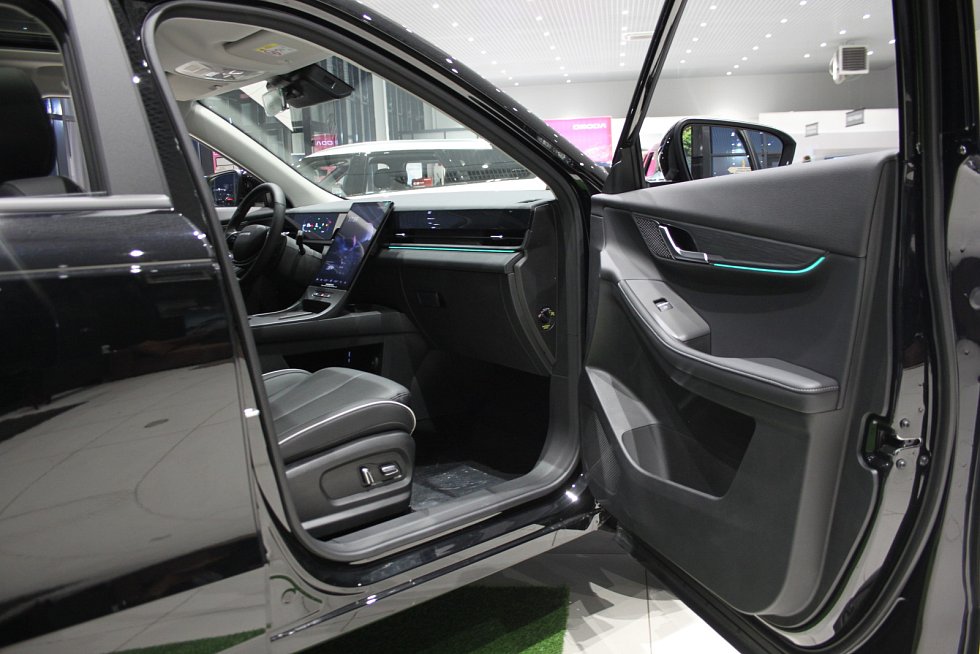 Jaecoo J6 Престиж, черный