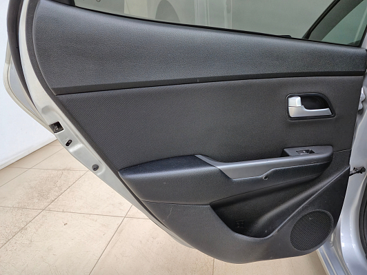 Kia Rio, 2017 года, пробег 130252 км