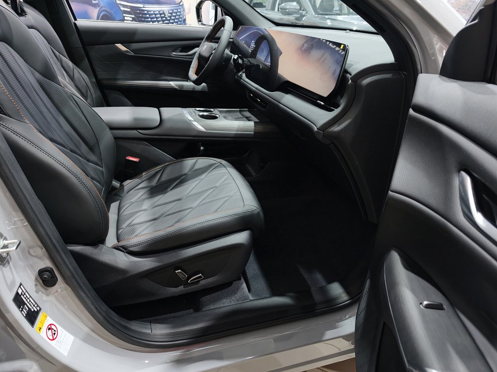 Changan CS75 Plus Люкс, серый