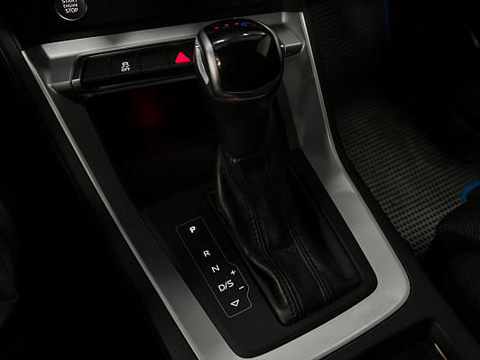 Audi Q3, 2019 года, пробег 115725 км