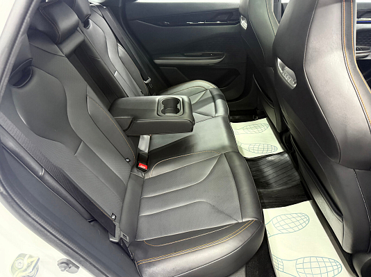 Changan UNI-V Комфорт, 2024 года, пробег 14063 км