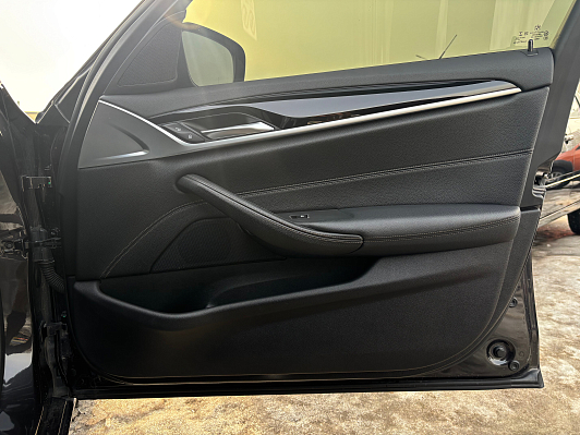 BMW 5 серии, 2018 года, пробег 129871 км