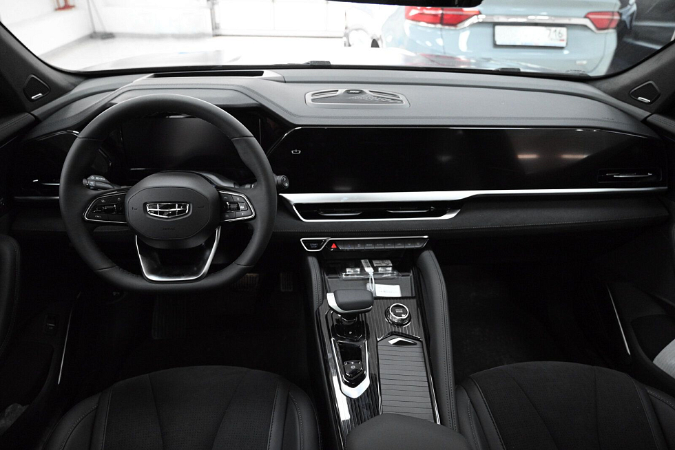 Geely Monjaro Exclusive (2023-2025), серый