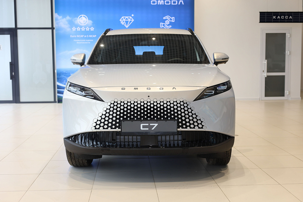 Omoda C7 , серебряный