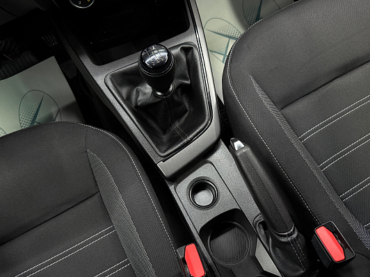 Renault Arkana Life, 2019 года, пробег 61110 км