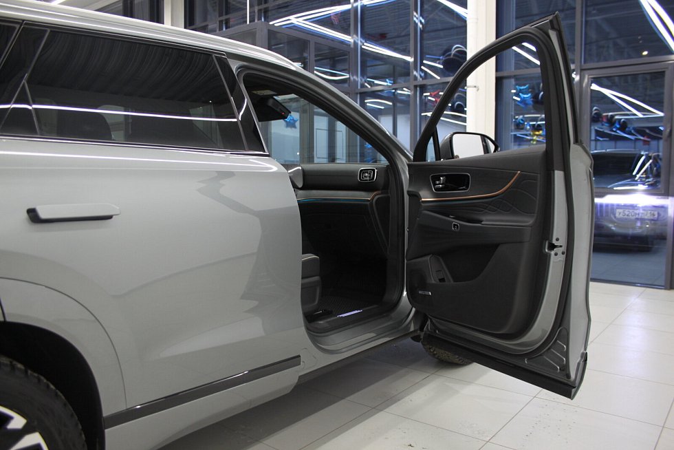 Jaecoo J8 Престиж, серый