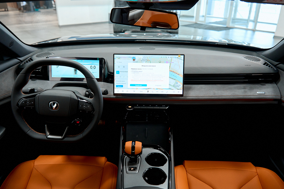 Changan UNI-V Спорт, серый