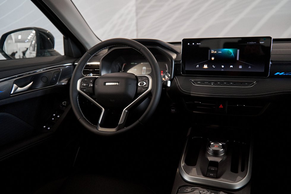 Haval Jolion Оптимум, черный