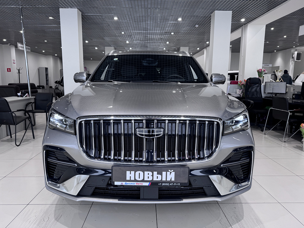 Geely Monjaro Flagship (2023-2025), серебряный