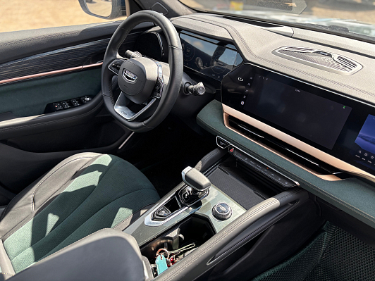 Geely Monjaro Flagship (2023-2025), 2023 года, пробег 33500 км