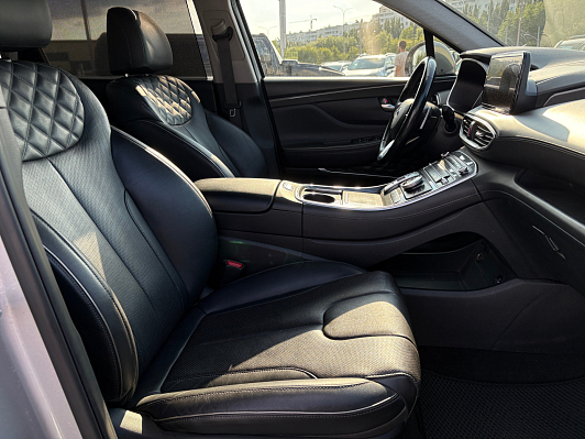 Hyundai Santa Fe Prestige 7 мест + Smart Sense, 2022 года, пробег 110600 км