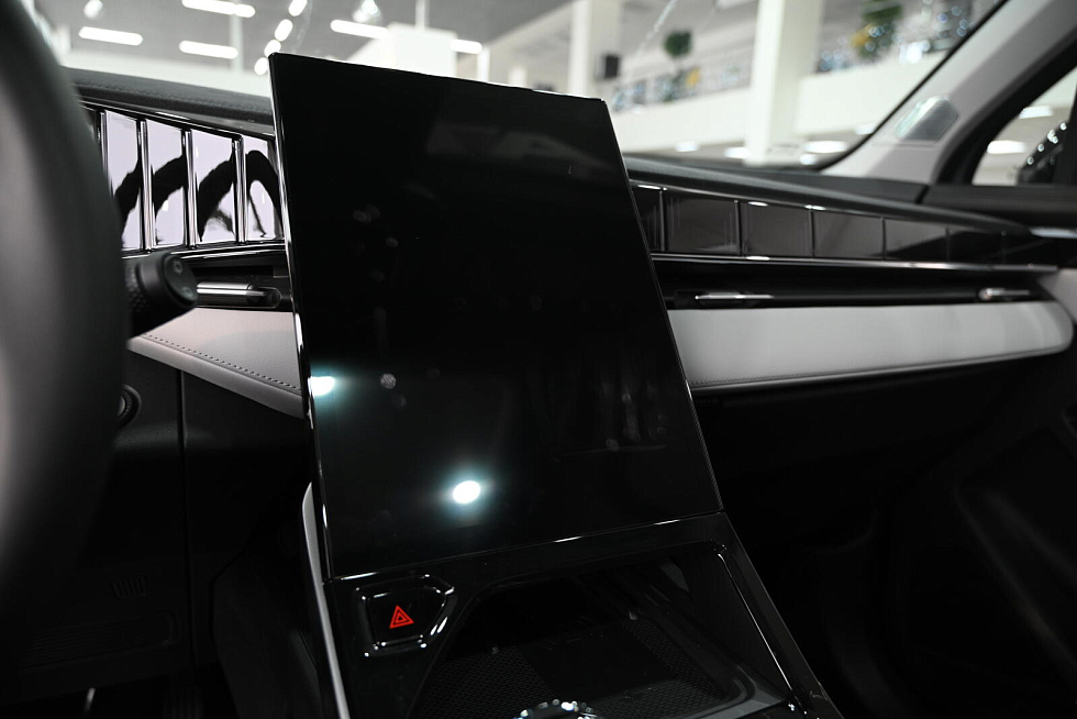 Geely Atlas Люкс, голубой