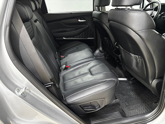 Hyundai Santa Fe High-Tech, 2019 года, пробег 118804 км