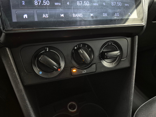 Volkswagen Polo Trendline, 2013 года, пробег 201169 км