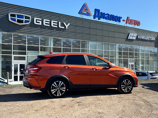 Lada (ВАЗ) Vesta Luxe, 2020 года, пробег 143140 км