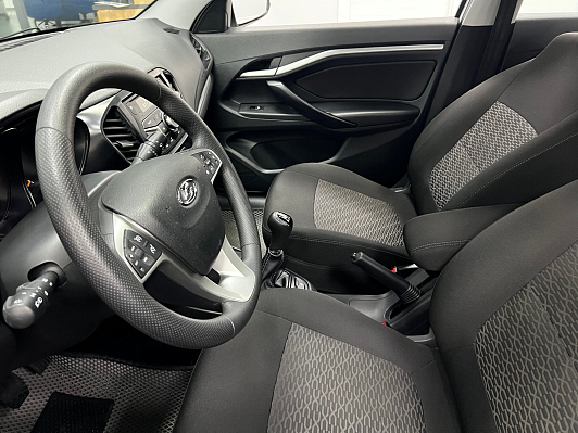 Lada (ВАЗ) Vesta Comfort, 2019 года, пробег 150000 км
