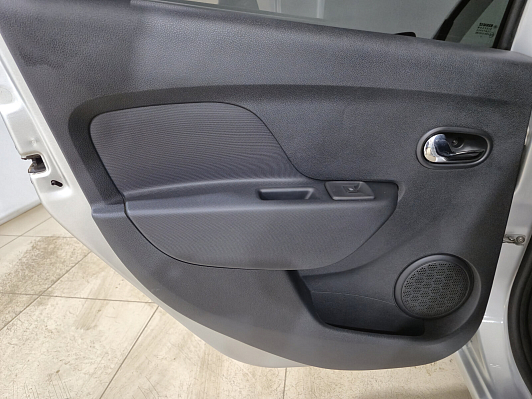 Renault Sandero Drive, 2020 года, пробег 35388 км