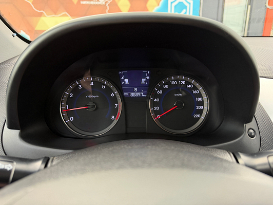 Hyundai Solaris Classic, 2012 года, пробег 184000 км