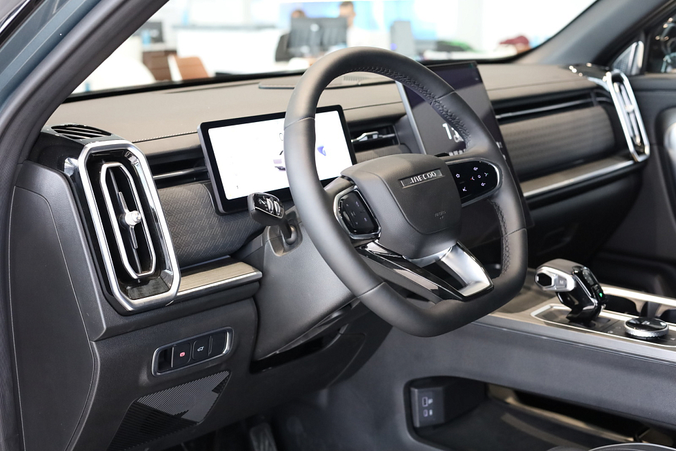 Jaecoo J7 Supreme, зеленый